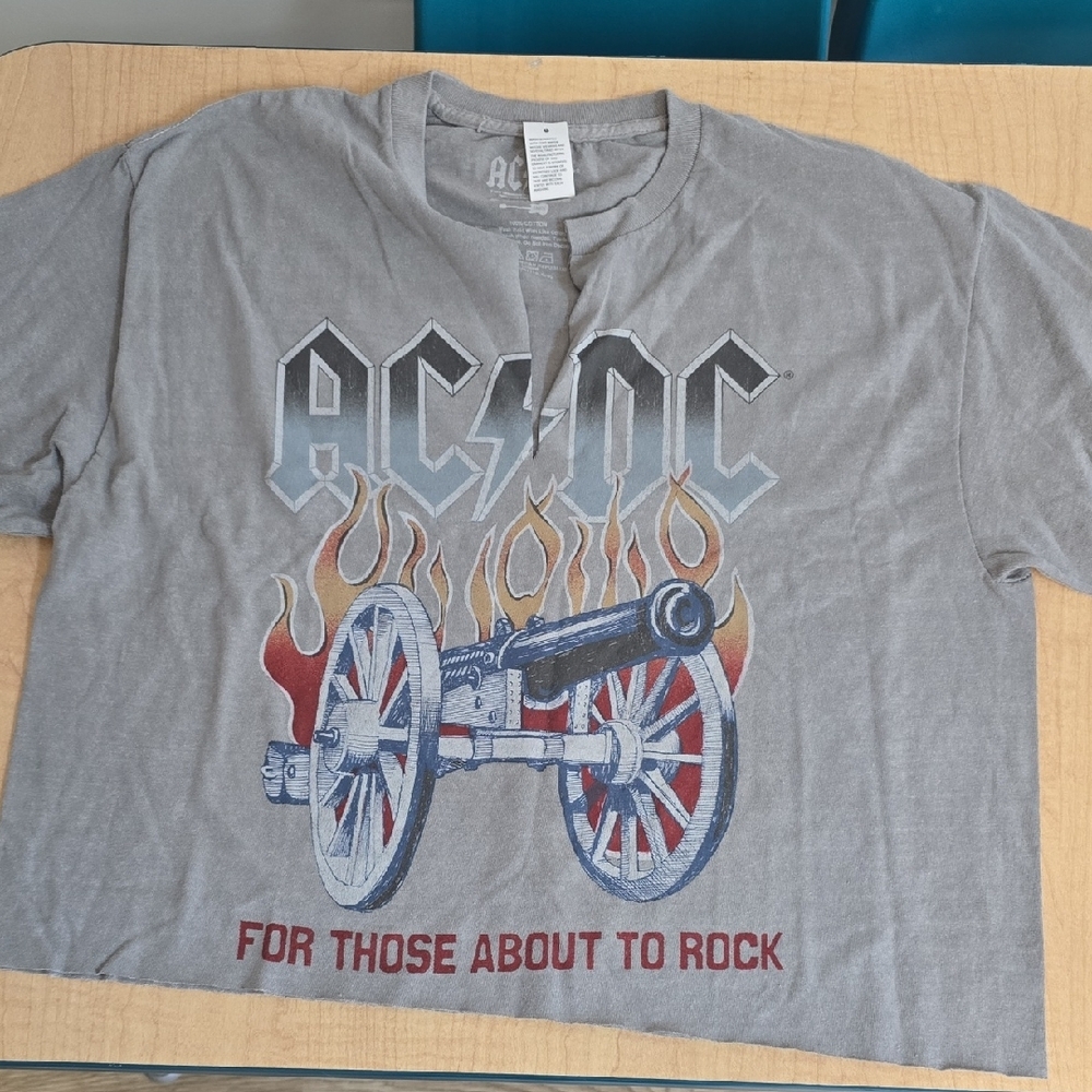 AC/DC Gray Short Sleeve Tee Classic Rock Design